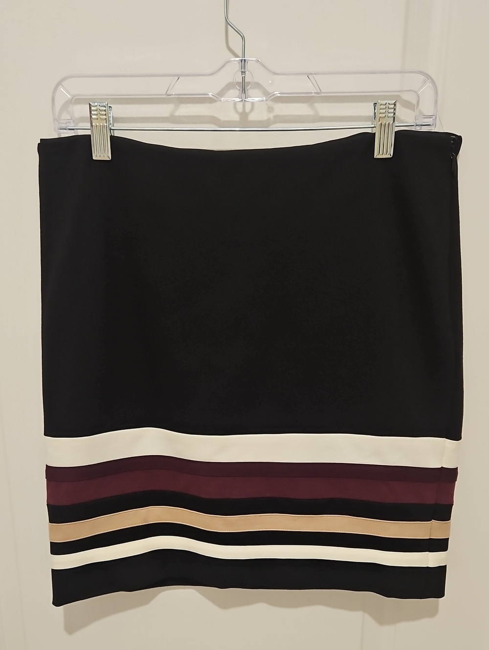 White House Black Market NWT Striped Hem Pencil Skirt Size 6